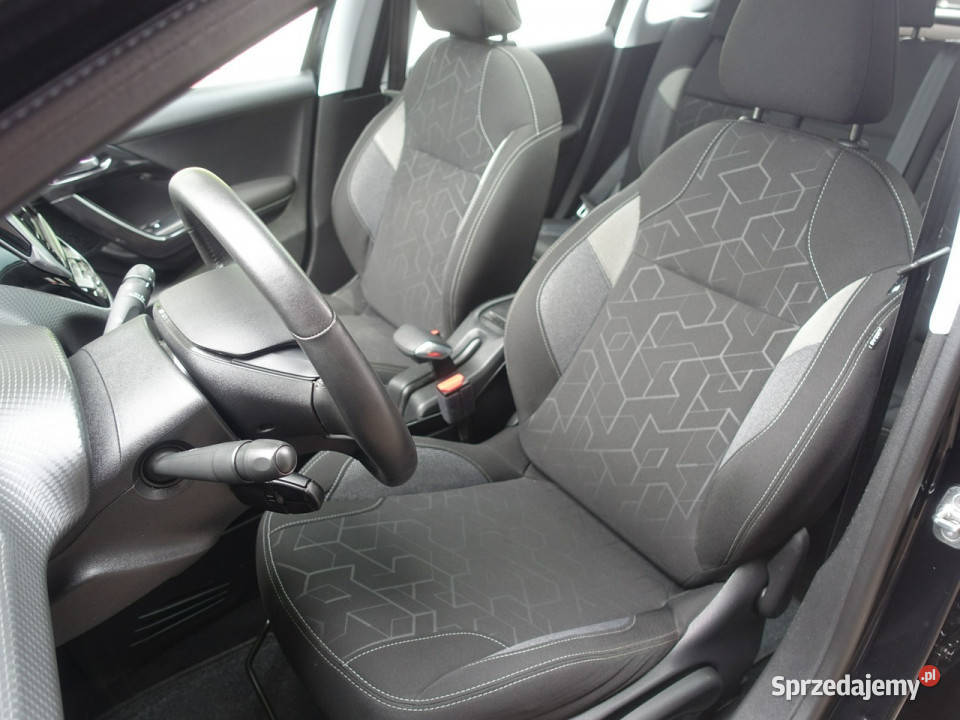 Peugeot 2008 12i Panorama Ledy Klimatronik Niski Częstochowa