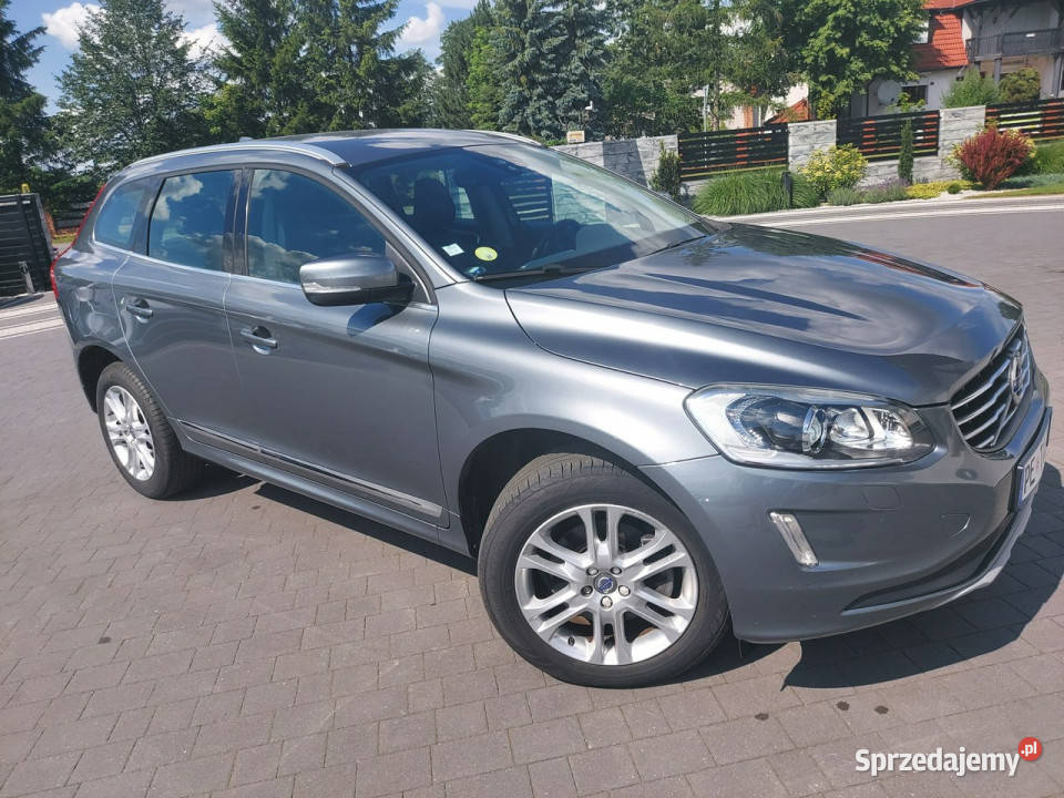 Volvo XC 60 xenon navi automat grzane fotele I automatyczna