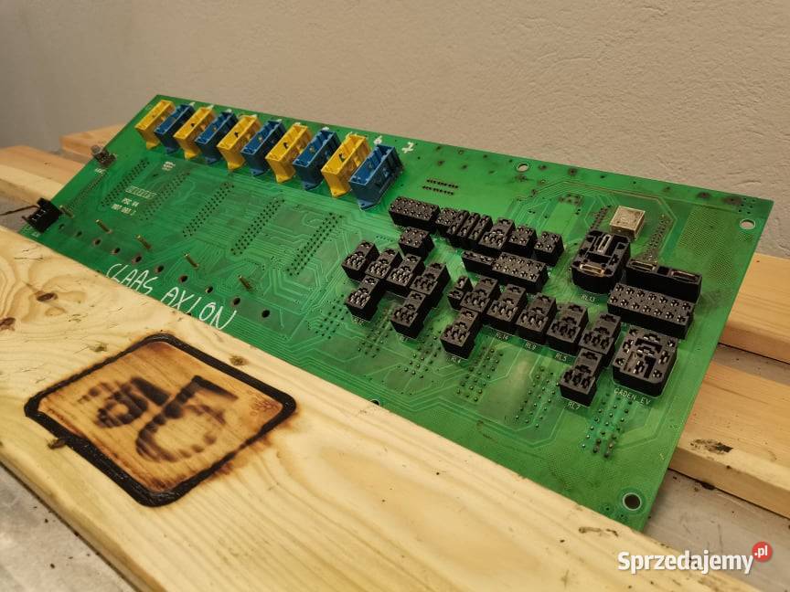 Claas Axion Płyta przekaźnikowa PSCV4 wielkopolskie Wilkowo sprzedam