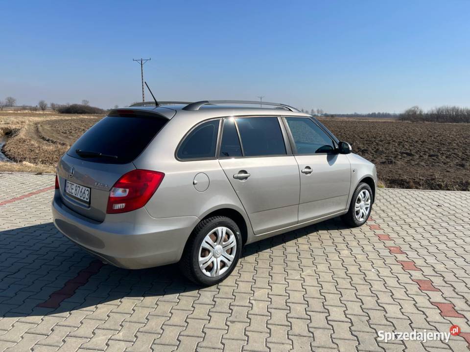 Skoda fabia 12 2014r możliwa zamiana na busa benzyna podkarpackie Rzeszów