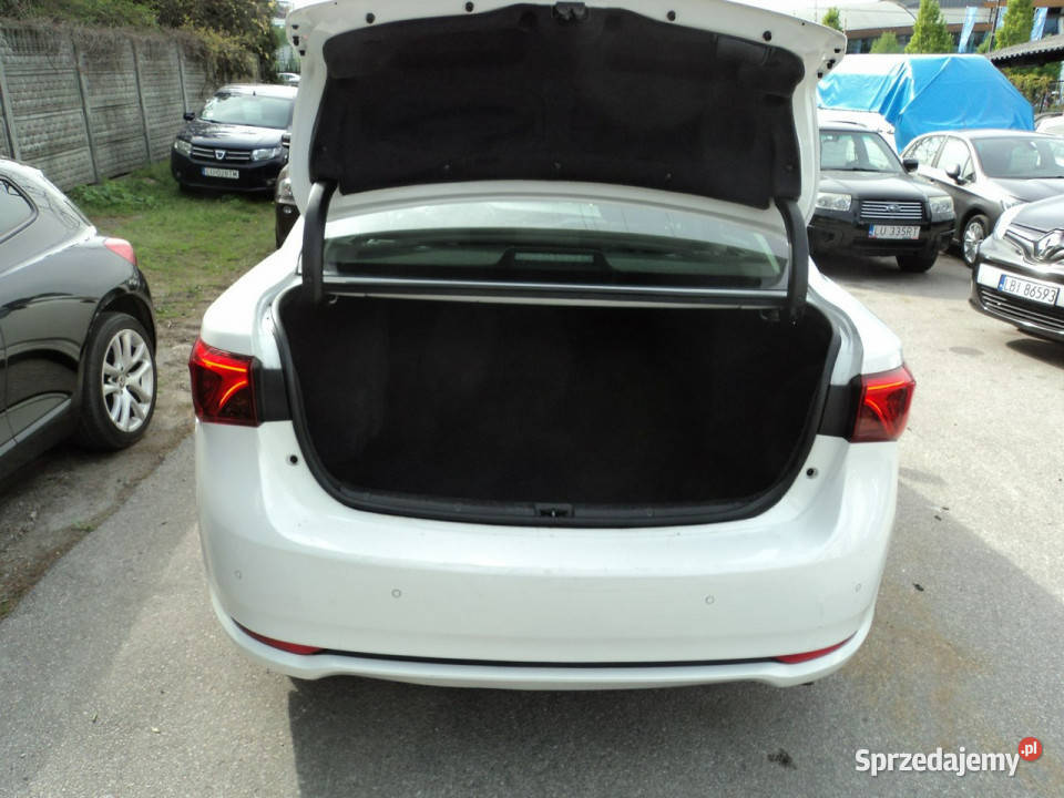Toyota Avensis sprzedam Toyote AVENSIS 18 B możliwa zamiana Lublin