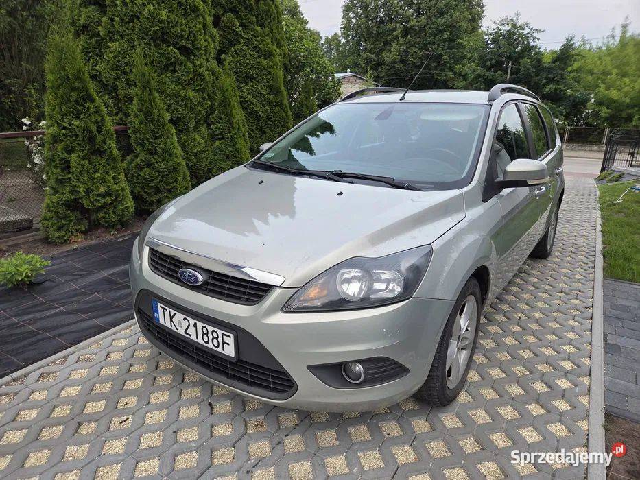 Ford Focus Lift 16 115 benzyna 2009r Climatronic Działoszyce