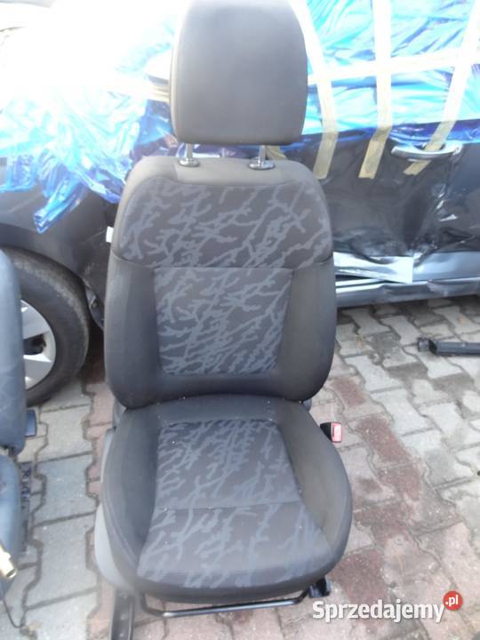 FOTEL PRAWY PRZÓD PEUGEOT 3008 I