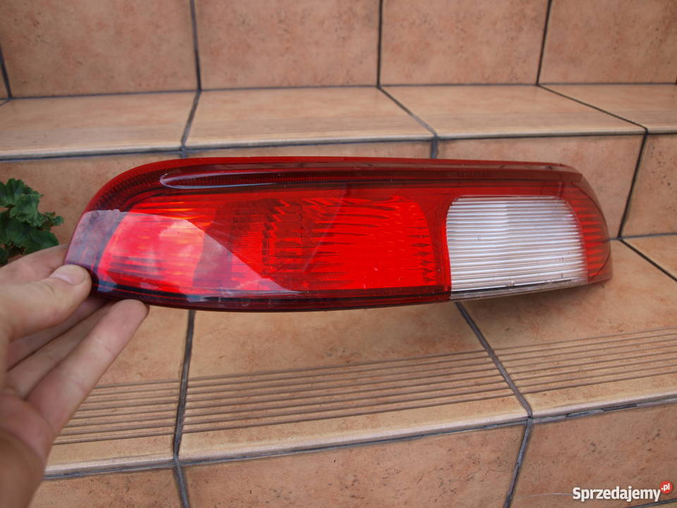 Ford C Lampa tylna prawa 032008r Oświetlenie Kalisz