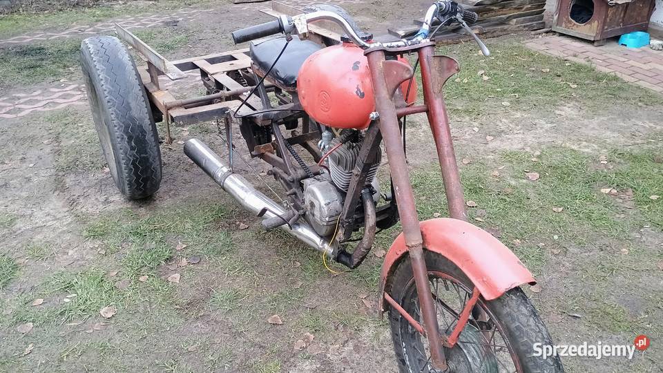 Trójkołowiec WSK 125