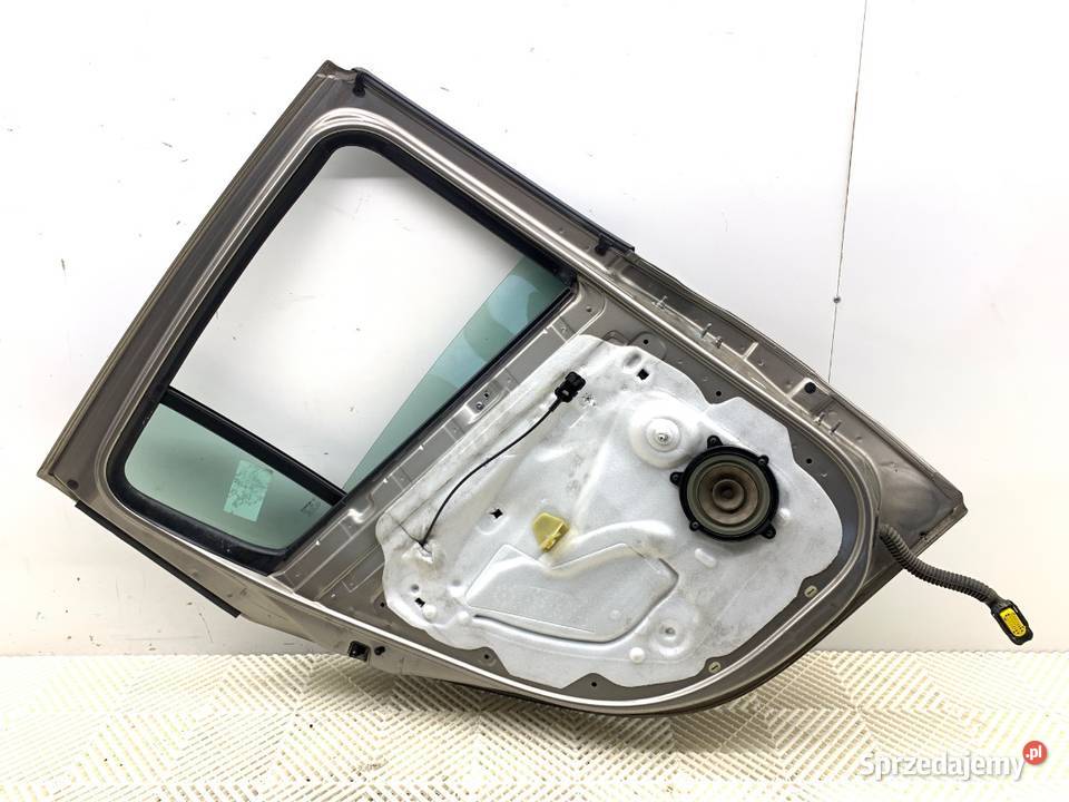 DRZWI LEWY TYŁ RENAULT CLIO III Hatchback 0514