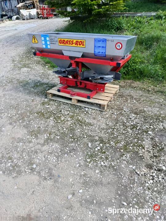 rozsiewacz dwutalerzowy Grass rol 600800 litrów nieuszkodzony Posądza