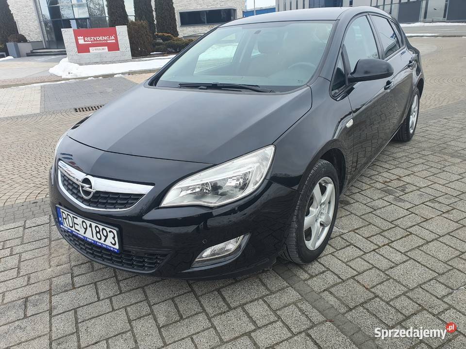 OPEL ASTRA 14 BENZYNA 2012 Łęg Tarnowski