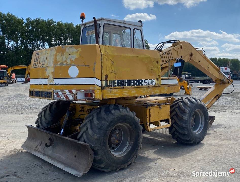 Koparka Kołowa Liebherr A901 4x4 15 ton Kraków