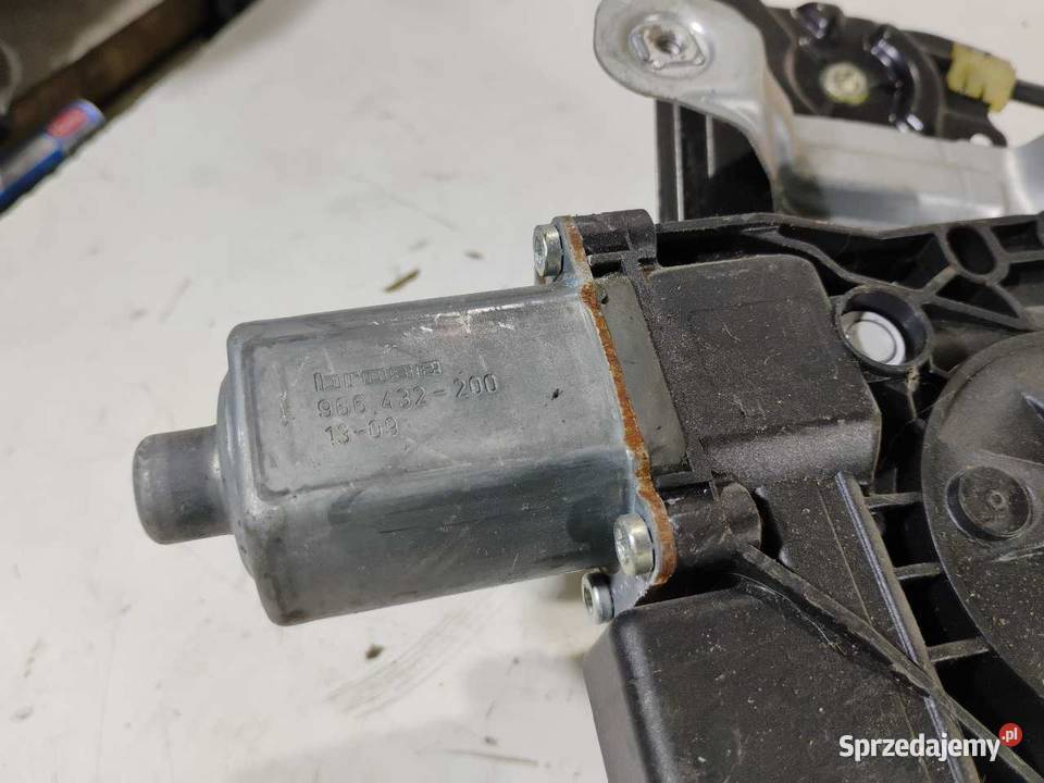 MECHANIZM PODNOŚNIK SZYBY PRAWY PRZÓD OPEL ASTRA