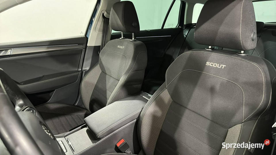 koda Superb Skoda Superb Combi 20 TDI SCR 140 kW Swarzędz sprzedam