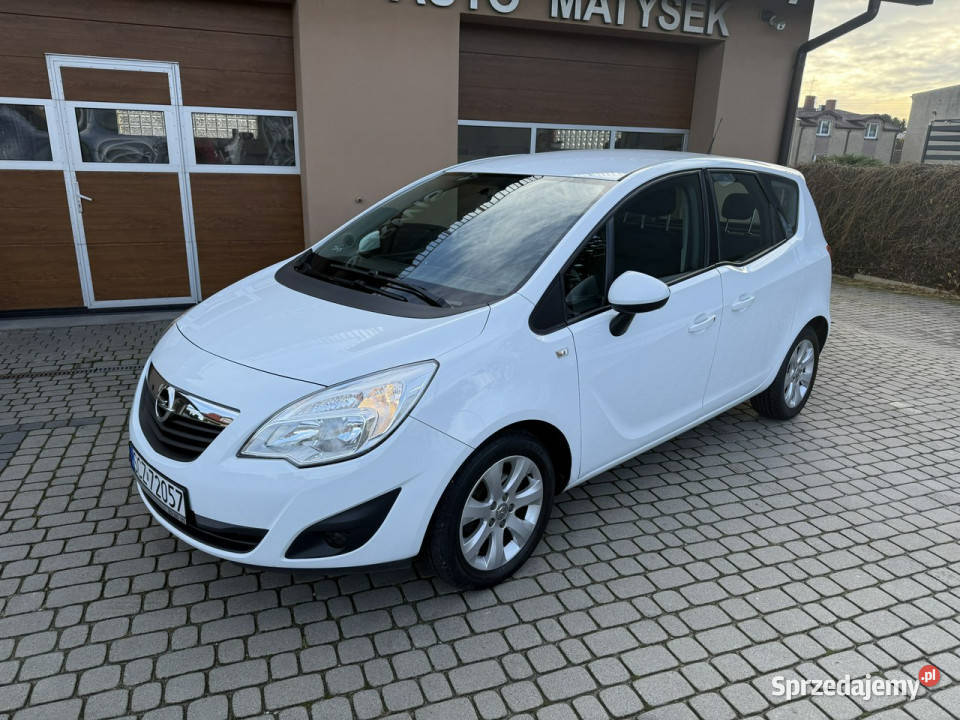 Opel Meriva 14 Turbo 120 Klimatyzacja II 2010 komputer pokładowy Meriva Opel Orzech