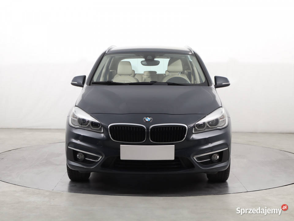BMW 2 Active Tourer 218i Active Tourer Rok produkcji 2014 Katowice