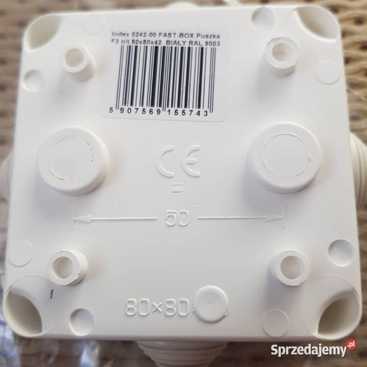 Puszka nt 80x80x42 IP55 biała FastBox F3 sprzedam
