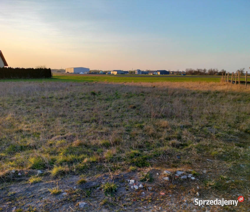 Sprzedam działkę Sprzedaż