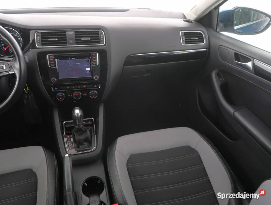 VW Jetta 14 TSI światła do jazdy dziennej dolnośląskie