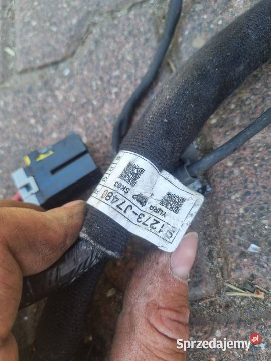 WIĄZKA INSTALACJA KOMORY SILNIKA KIA XCEED 15