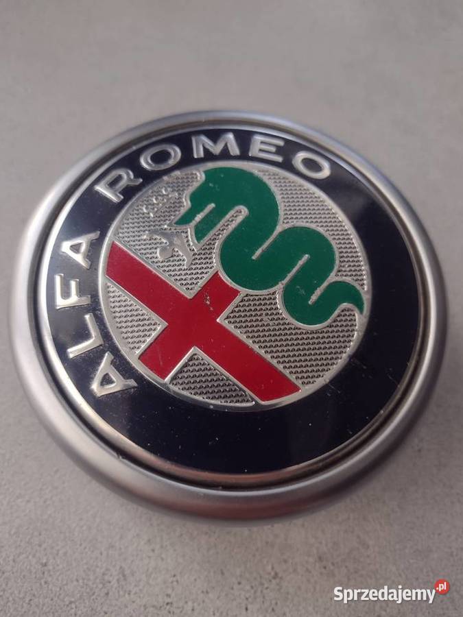 Znaczek Emblemat Logo ALFAROMEO 13051935 małopolskie
