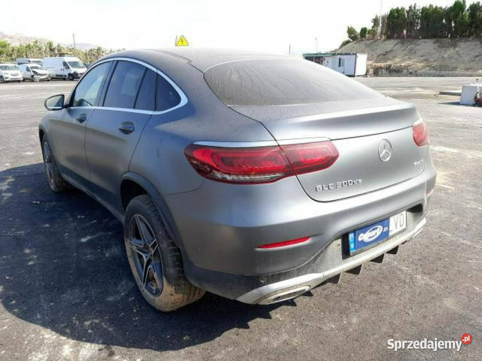 Mercedes GLC 300 MercedesBenz GLC 300 2021 I łopatki zmiany biegów pomorskie Gdynia