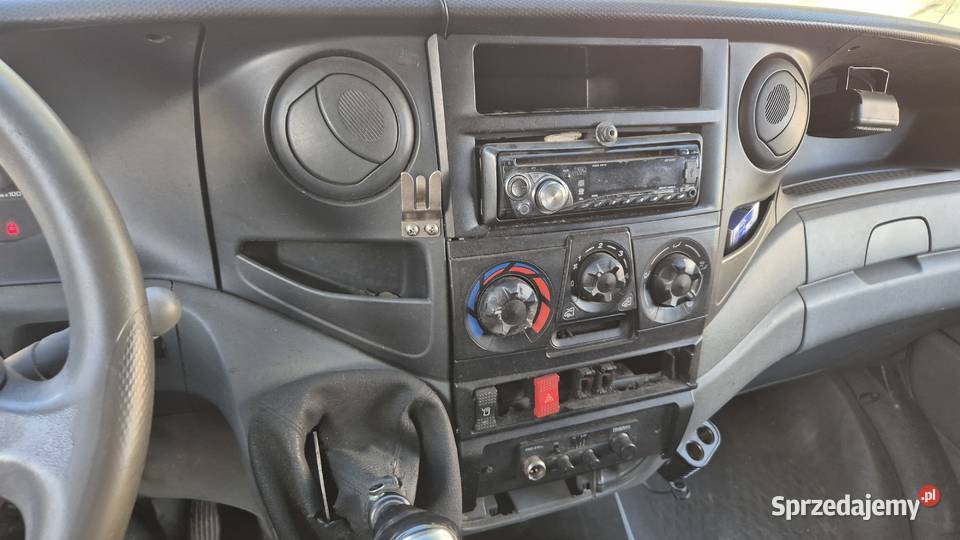 IVECO DAILY 30 35C15 PLANDEKA 5 M Rok produkcji 2006 Częstochowa