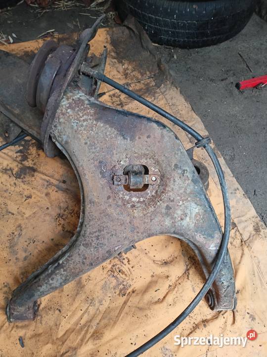 Mercedes W123 beczka wahacze lewy prawy wahacz Wahacze Skarżysko-Kamienna sprzedam