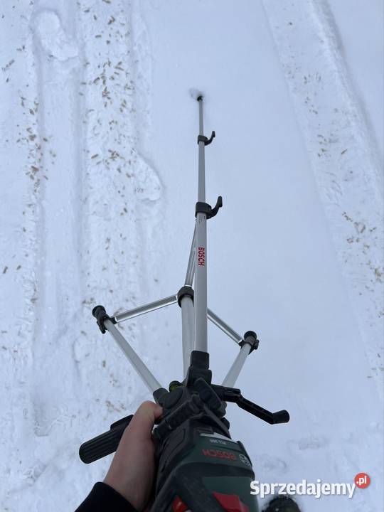 Laser krzyżowy Bosch z oryginalnym statywem Rzeszów sprzedam