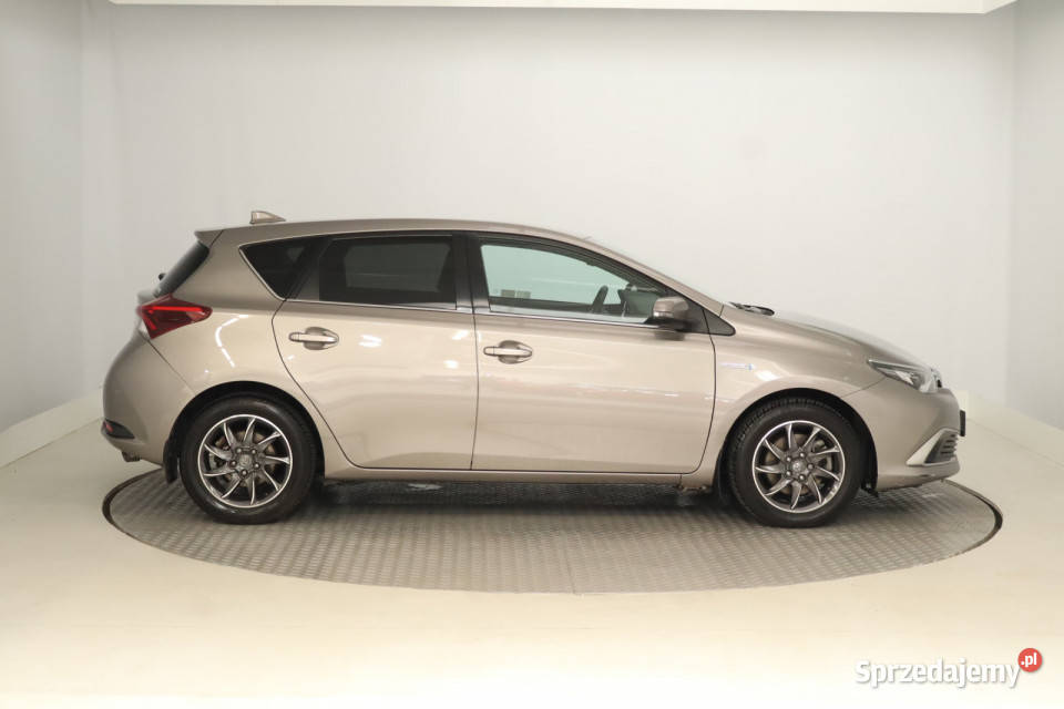Toyota Auris Hybrid pierwszy właściciel