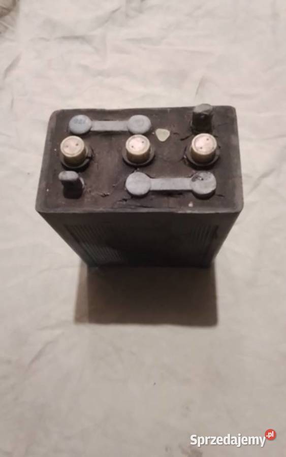 Stary akumlator z PRL Centra 3M2S 6V16Ah łódzkie Tuszyn