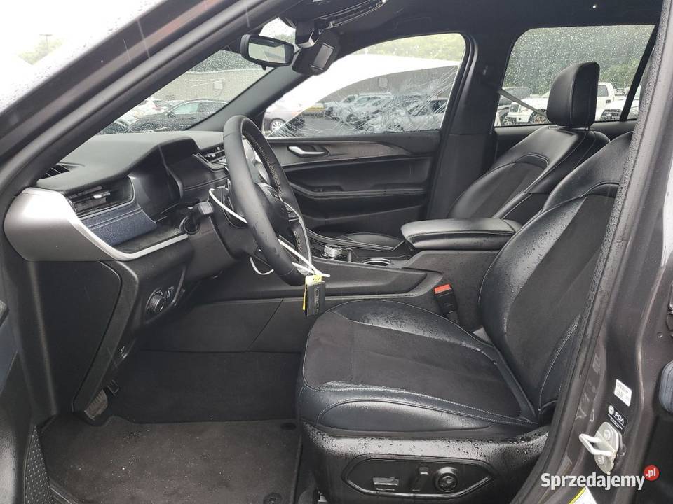 2023 JEEP GRAND CHEROKEE LAREDO Rok produkcji 2023