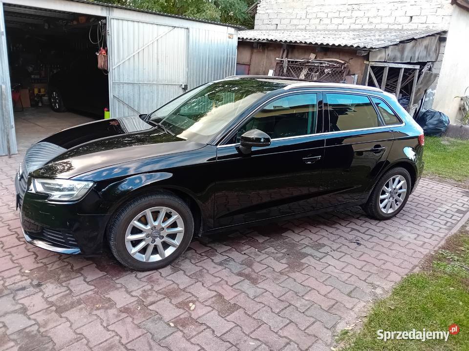 AUDI A3 8V LIFT SPORTBACK 16 TDI NISKI PRZEBIEG Pełczyn