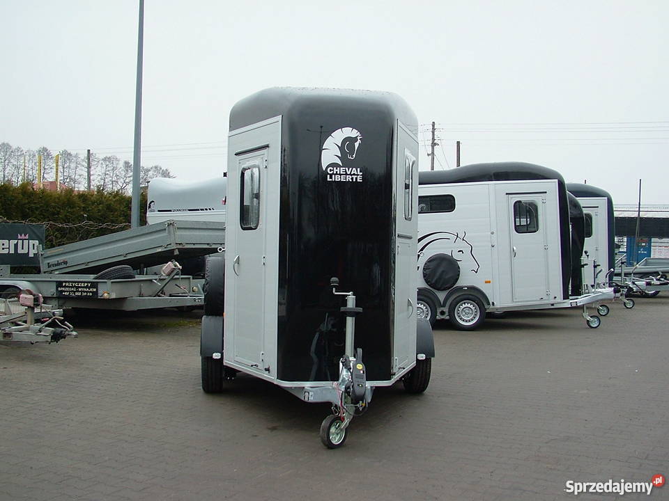 Przyczepa koni aluminiowa z siodlarnią