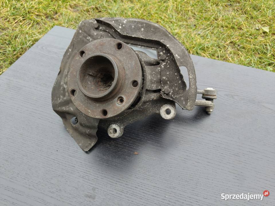 Bmw e39 zwrotnica piasta lewa komplet Piasty i łożyska kół Aleksandrów Łódzki