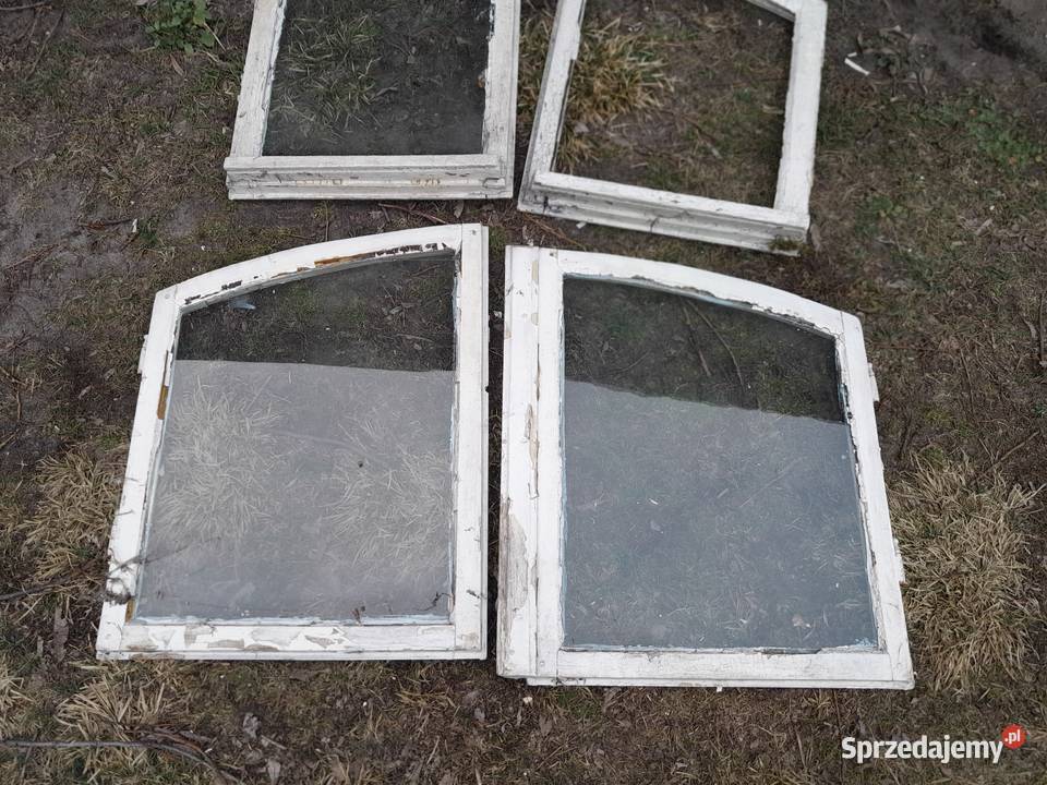 Stare drewniane ramki okienne okna okienka Dąbrowa Górnicza
