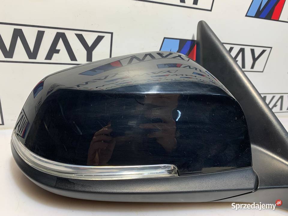 BMW F20 LUSTERKO PRAWE 6PIN EUROPA 668 SCHWARZ