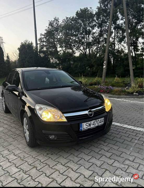 Opel astra h BG 18 140 Rok produkcji 2006 Trawniki