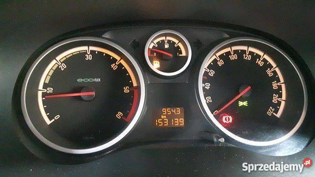 Opel Corsa D 13 CDTI ECOFLEX wersja BLACKRED MP3 Chomranice sprzedam