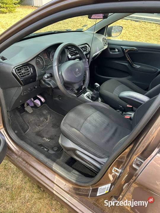 Peugeot 301 16 lpg salon Polska ładny bliźniak 301 Janówka