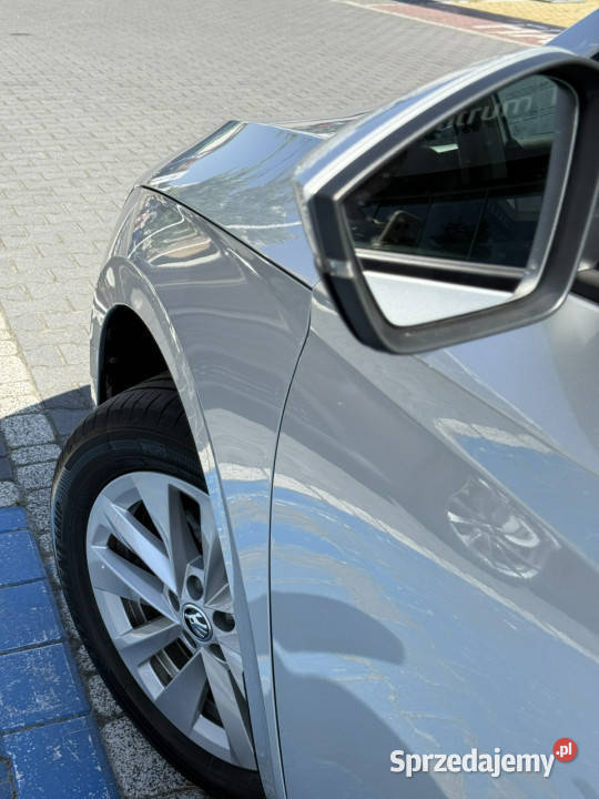 koda Scala 10 TSI 115 essence gwarancja czujniki centralny zamek Tychy