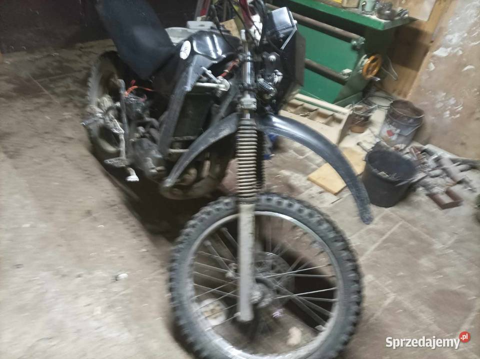 Yamaha dt 125 2t zamiana brak kwitu Rok produkcji 1993 sprzedam