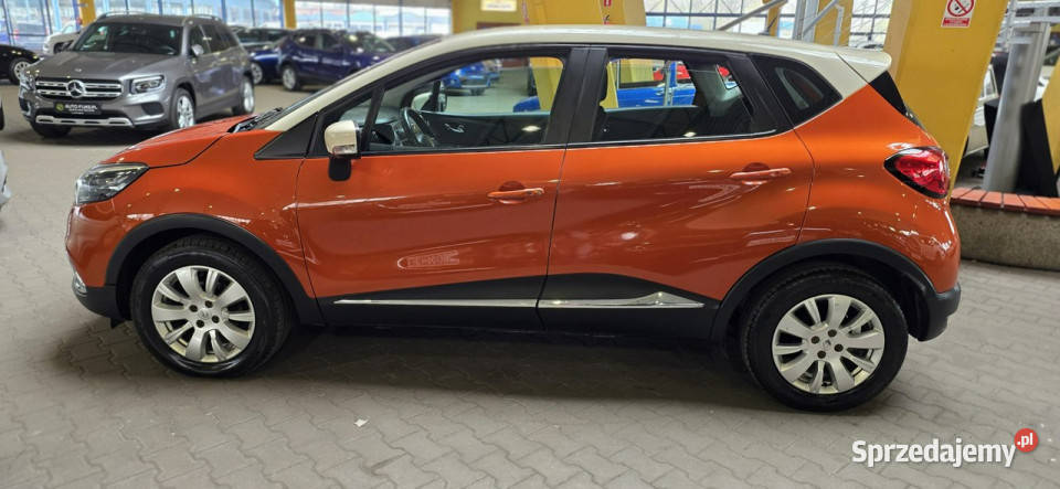 Renault Captur OPIS W podanej roczna gwarancja I światła przeciwmgielne śląskie