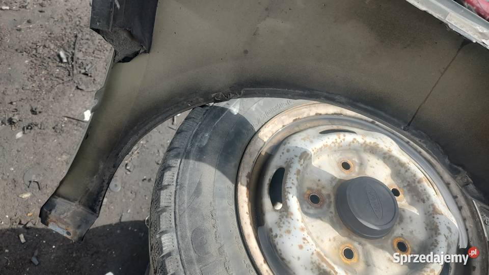 Błotnik lewy przód przedni Hyundai i40 lift NKA Książ Wielkopolski