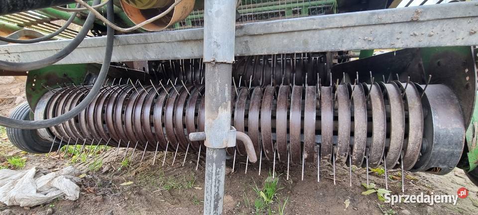 Prasa rolujaca belująca krone round pack 1250 Ostrożany