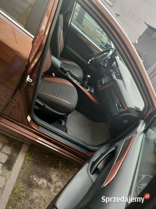 Toyota Avensis 20 d4d biznes wersja Skierniewice sprzedam