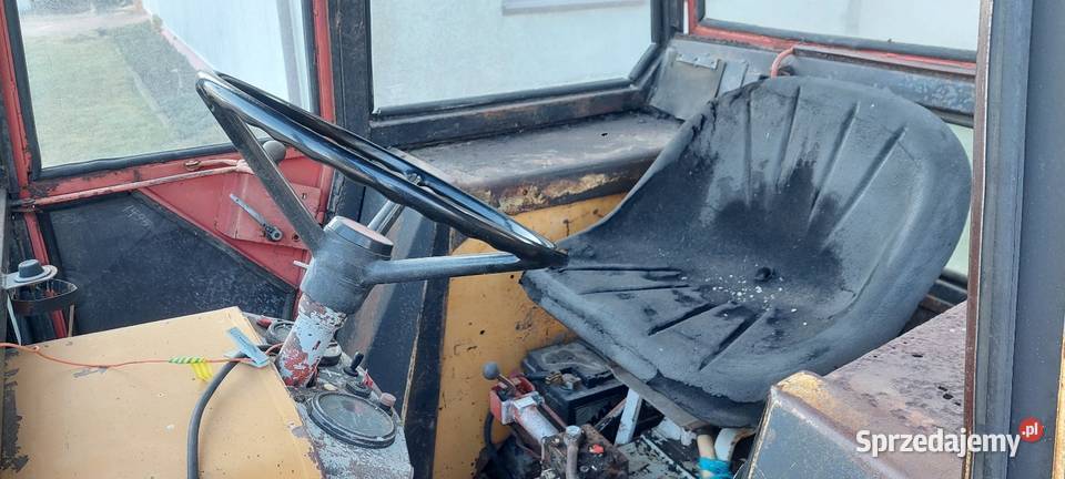 Sprzedam ursus c 330 z kabina 1985 Zbuczyn