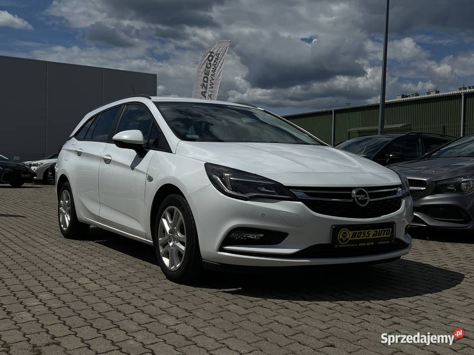 Opel Astra 2017 czujnik deszczu