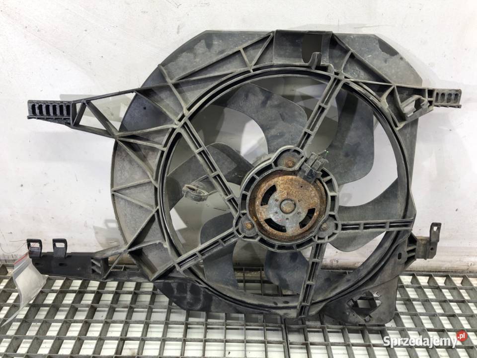 WENTYLATOR CHŁODNICY RENAULT TRAFIC II 19 82 osobowe