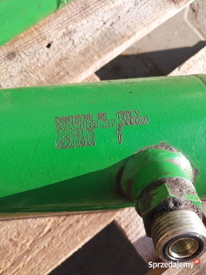 Siłownik John Deere Al80705 RE211913 Hydraulika