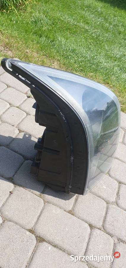 VW CRAFTER LAMPA PRAWA PRZÓD wysyłka Pobiedziska