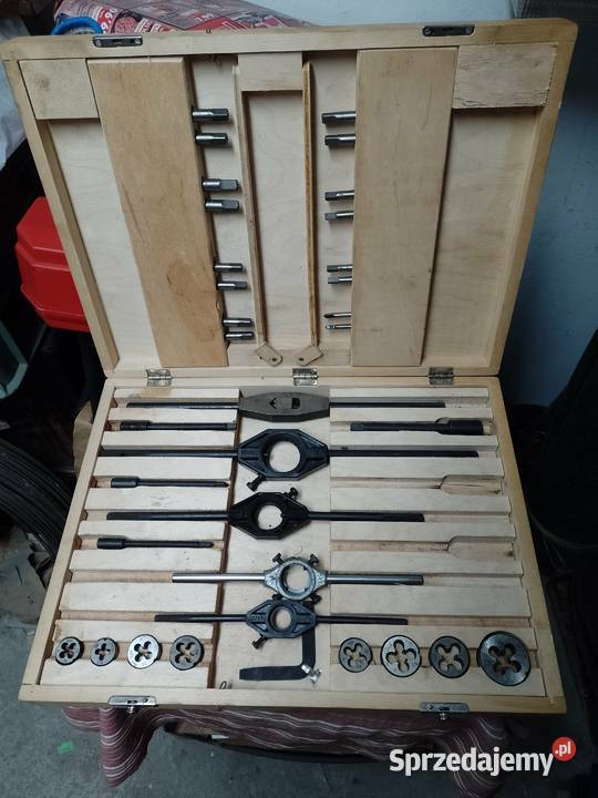 Zestaw do gwintowania w pudełku 33 elementy M5 Kalisz