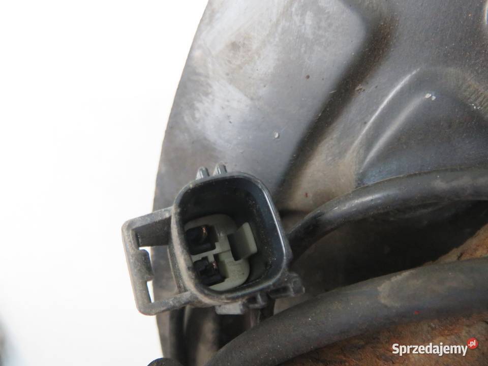 ZWROTNICA PIASTA PRZEDNIA PRAWA VOLVO S80 I osobowe małopolskie